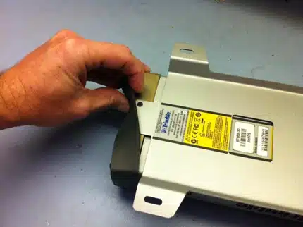 Netr8/Netr9 Internal Battery Removal/Reinstall